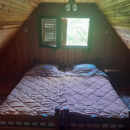 펜션 Kremna Cottage