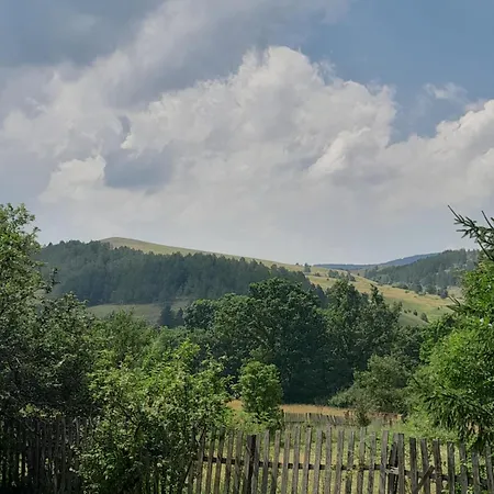 Dom wakacyjny Kremna Cottage *